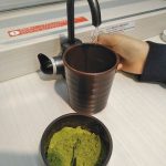 魚べいの緑茶