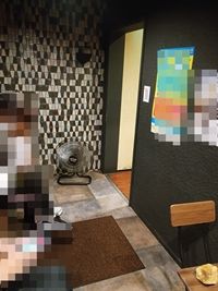 麵屋ARIGA店内待合室の様子